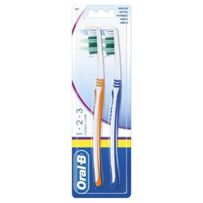 Oral-B 123 Classic Care Medium Manual Toothbrush x 2