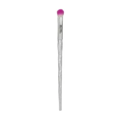 Royal Cosmetics Prismatic Eyeshadow Brush