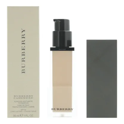 Burberry Burberry Cashmere No. 12 Ochre Nude Foundation 30ml