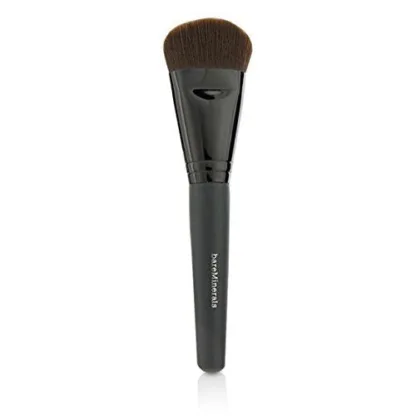 bareMinerals Luxe Performance Brush for Liquid Foundation