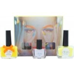 Ciaté Corrupted Neon Manicure Gift Set 13.5ml Neon Orange Nail Polish + 10g Neon Glitter + 5ml Black Light Top Coat